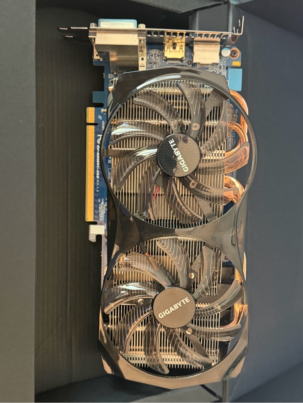 GIGABYTE WindForce GTX 660 Graphics Card with Copper Heatpipes and Dual Fans
